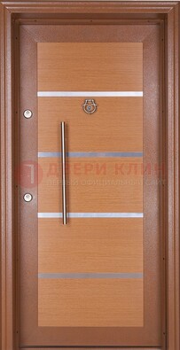 Коричневая входная дверь c МДФ панелью ЧД-33 в частный дом в Смоленске