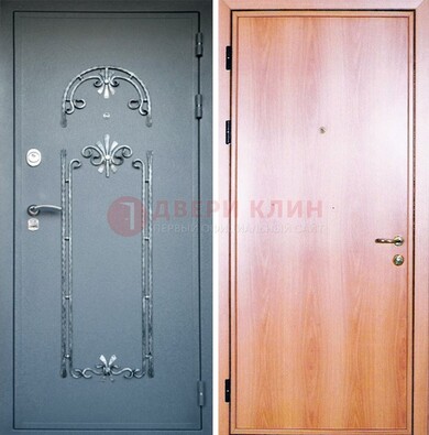 Железная дверь с ковкой ламинат внутри ДК-11 в квартиру в Смоленске