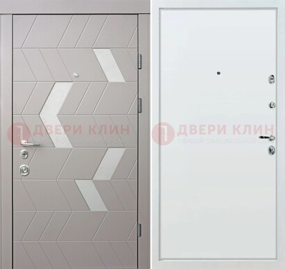 Светлая металлическая дверь с терморазрывом и МДФ панелью ДМ-190 в Сургуте