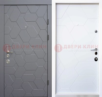 Серая стальная дверь с белой МДФ внутри ДМ-204 в Смоленске