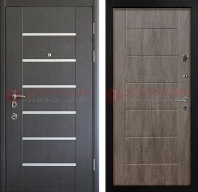 Черная металлическая входная дверь и коричневыми панелями МДФ ДМ-300 в Смоленске