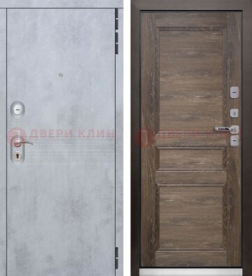 Серая металлическая дверь с МДФ коричневого цвета ДМ-304 в Тольятти
