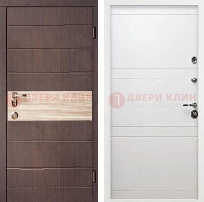Коричневая стальная дверь с филенчатой МДФ в Белом цвете ДМ-306 в Дзержинском