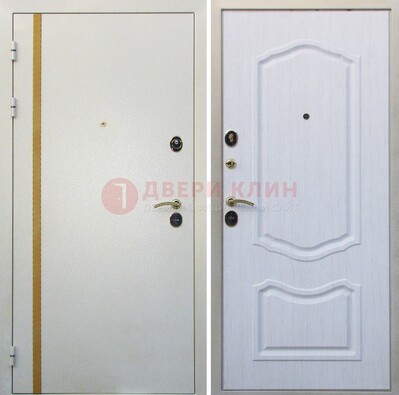 Белая входная дверь с порошковым напылением ДП-136 в Смоленске