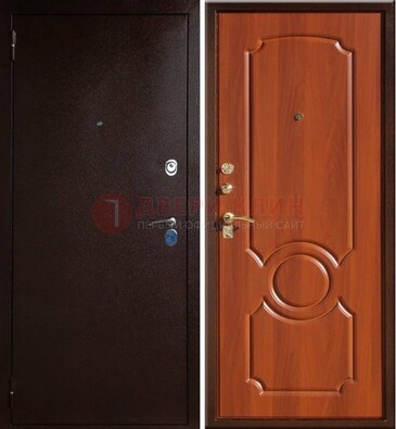 Темная железная дверь с порошковым напылением ДП-46 в Смоленске