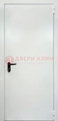 Белая противопожарная дверь ДПП-17 в Смоленске