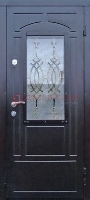 Черная уличная дверь Винорит со стеклом и ковкой ДСК-259 в Смоленске