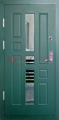 Зеленая железная  дверь с виноритом и зеркалом ДВТ-205 в Смоленске