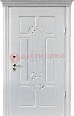 Белая уличная дверь с виноритом для дома ДВТ-247 в Смоленске