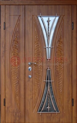 Входная классическая дверь с терморазрывом и коричневым МДФ ДВТ-76 в Смоленске