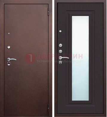 Коричневая металлическая дверь с зеркалом ДЗ-43 в Смоленске