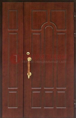 Стальная полуторная дверь для частного дома ПЛ-13 в Смоленске